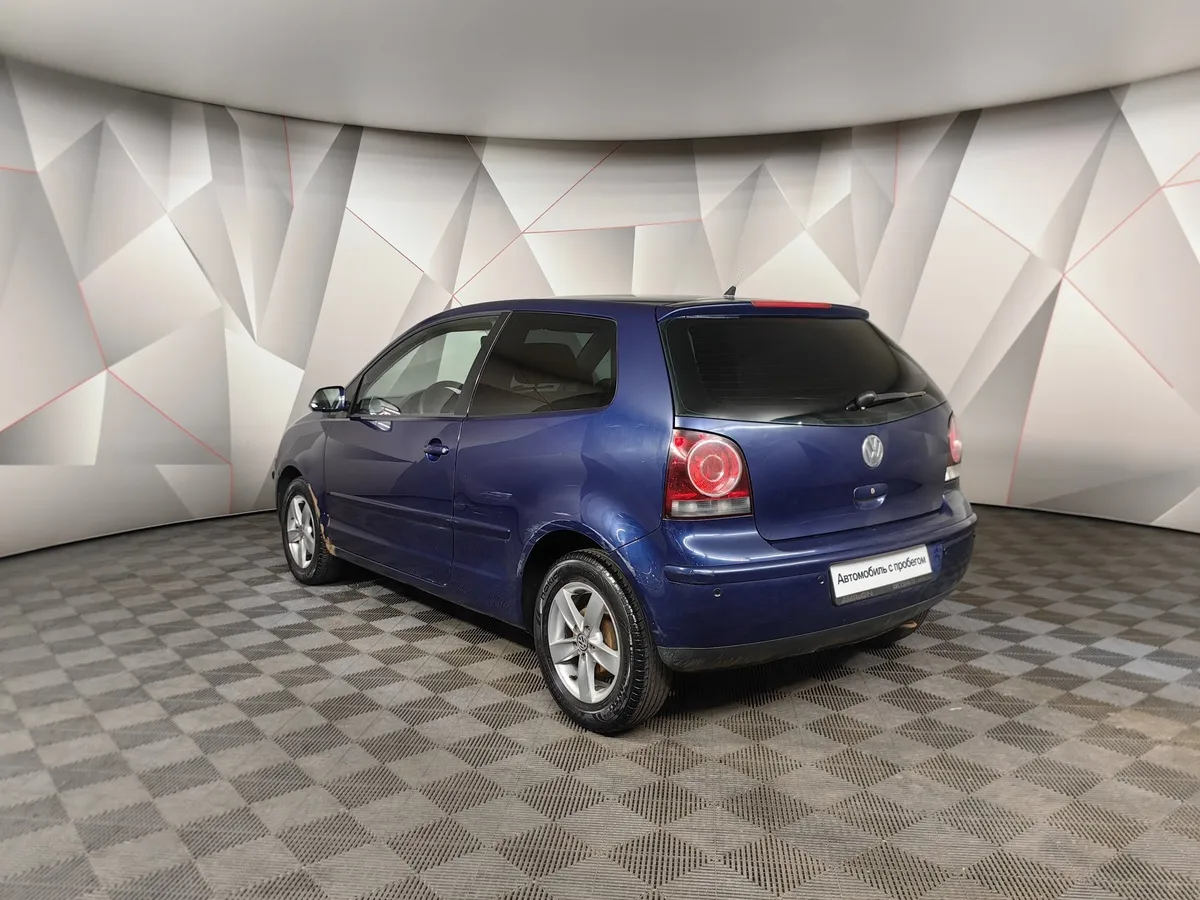 Volkswagen Polo 1.2 MT (60 л.с.) Trendline Синий в АВИЛОН. Слайд №4