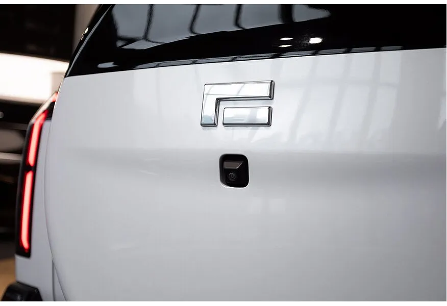 LIVE. Слайд №10