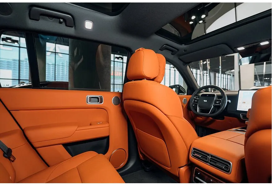 Li Auto L7 1.5 AT 4WD (449 л.с.) Ultra Голубой в АВИЛОН. Слайд №8