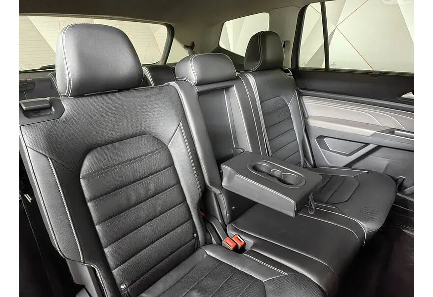 Volkswagen Teramont 2.0FSI AT 4Motion (249 л.с.) Status Серый в АВИЛОН. Слайд №16