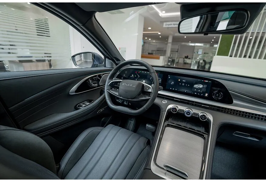 АВИЛОН - EXEED TXL 1.6 TGDI DCT7 AWD (186 л.с.) Business Белый - slide 12
