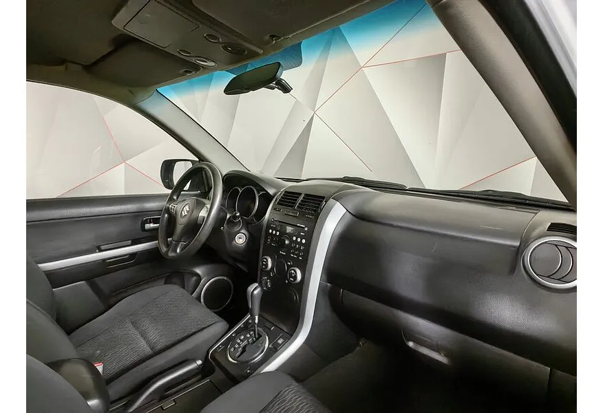 LIVE. Слайд №9