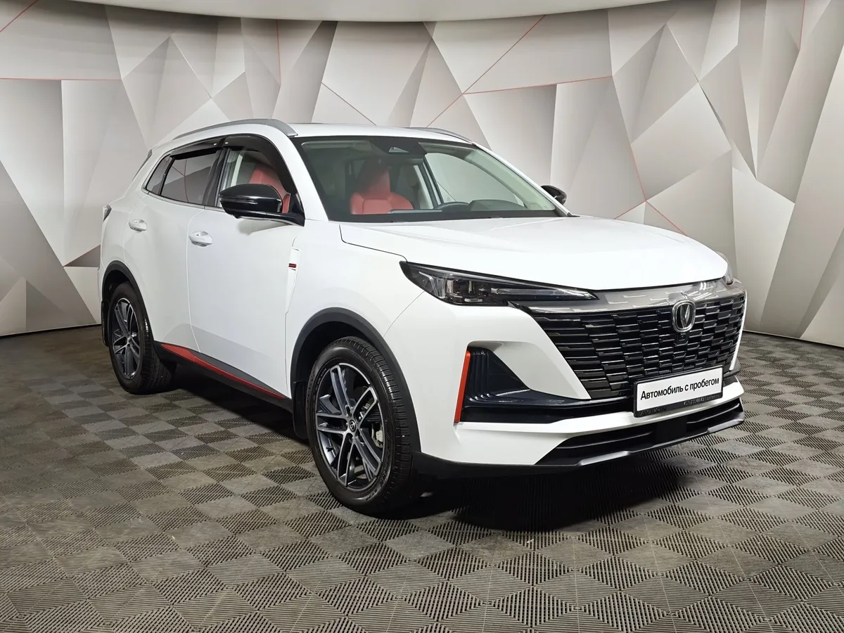 Changan UNI-S 1.5T 7DCT 2WD (181 л.с.) Tech Plus Белый в АВИЛОН. Слайд №3
