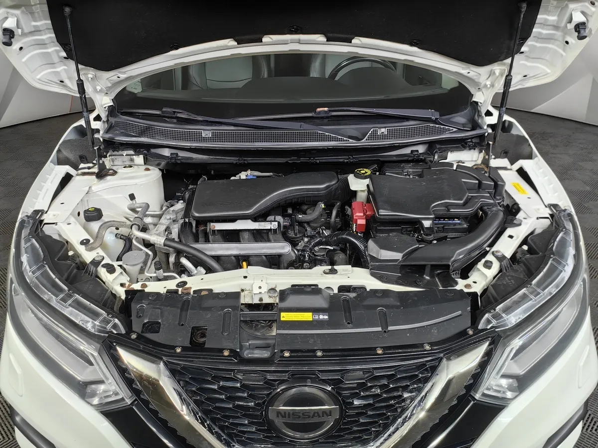 Nissan Qashqai 2.0 CVT (144 л.с.) Белый в АВИЛОН. Слайд №11