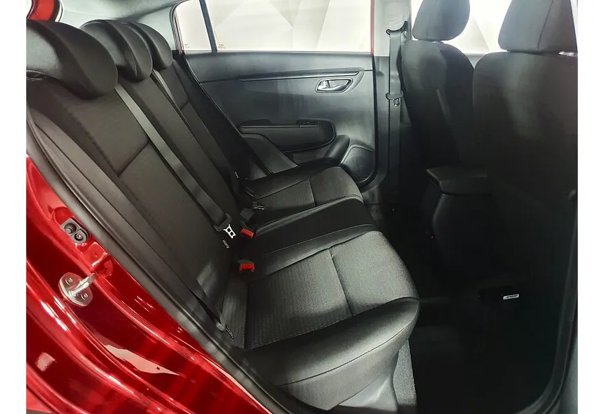 АВИЛОН - Solaris KRX 1.6 AT (123 л.с.) Prestige Красный - slide 6