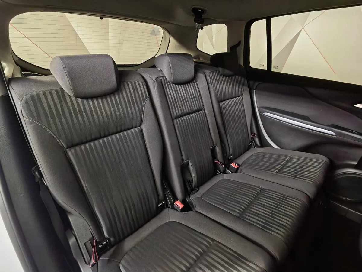 Opel Zafira 2.0 CDTI AT (130 л.с.) Белый в АВИЛОН. Слайд №16