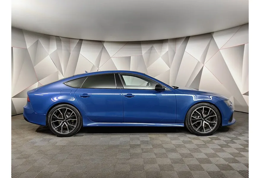 Audi RS 7 4.0 TFSI Tiptronic performance quattro (605 л.с.) Синий в АВИЛОН. Слайд №6