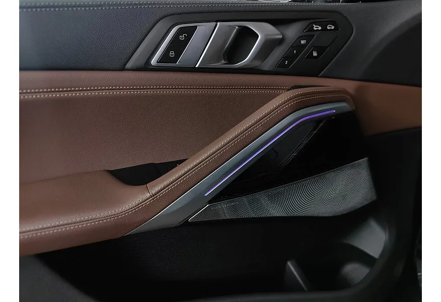 BMW X6 xDrive40d (340 л.с.) M Sport Pro Синий в АВИЛОН. Слайд №16