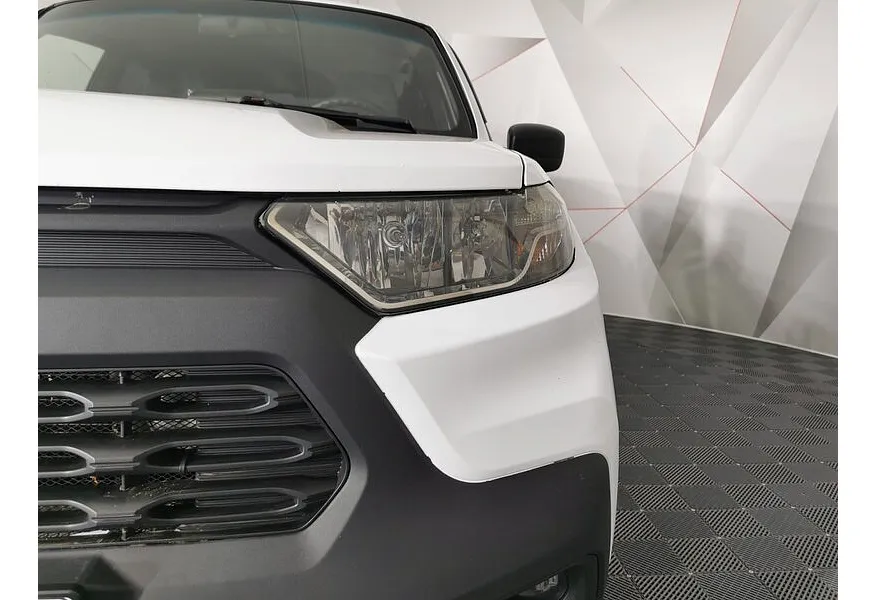 ВАЗ (Lada) Niva 1.7 MT 4WD (80 л.с.) Black Белый в АВИЛОН. Слайд №9