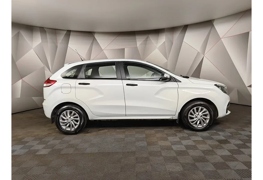 АВИЛОН - ВАЗ (Lada) XRAY 1.6 MT (106 л.с.) Белый - slide 3