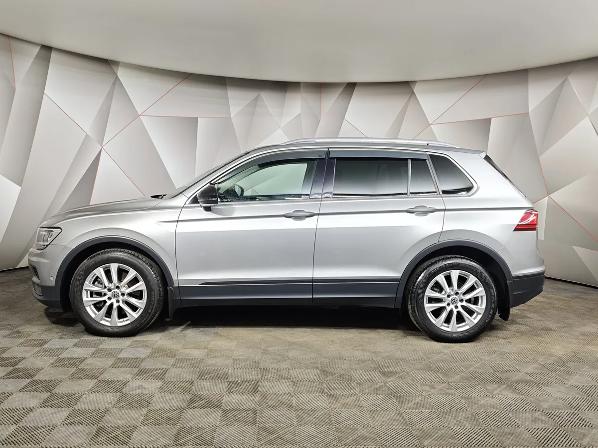 Volkswagen Tiguan 2.0 TSI 4Motion AT (180 л.с.) Respect Серебристый в АВИЛОН. Слайд №5