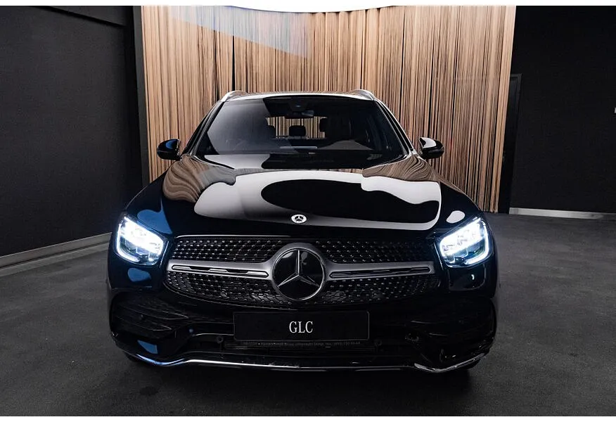 Mercedes-Benz GLC 260 L 9G-TRONIC 4MATIC (197 л.с.) Черный в АВИЛОН. Слайд №3