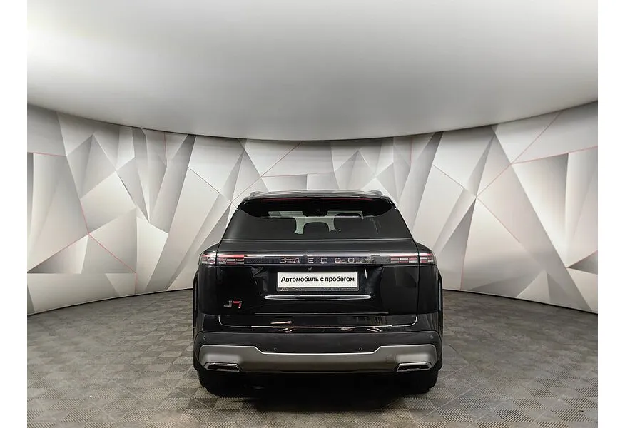 Jaecoo J7 1.6T 7DCT 2WD (186 л.с.) Ultimate Черный в АВИЛОН. Слайд №8