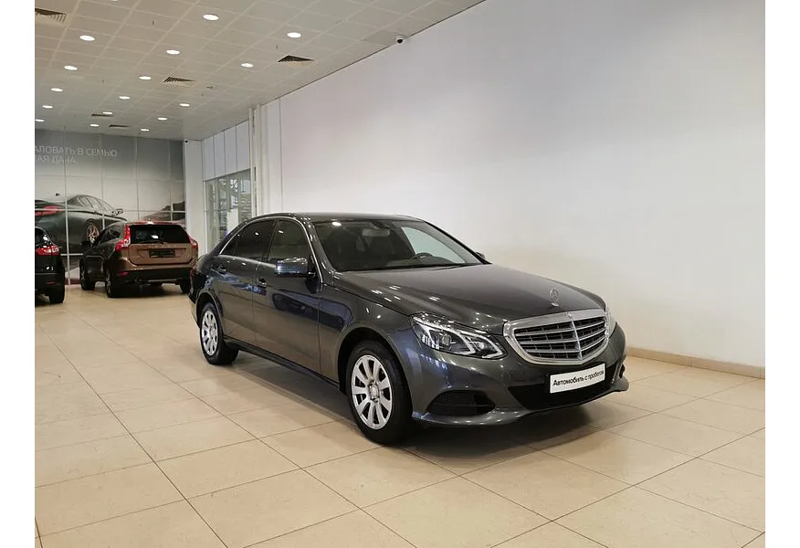 Mercedes-Benz E-Класс E 200 T BlueEfficiency 7G-Tronic Plus (184 л.с.) Серый в АВИЛОН. Слайд №3