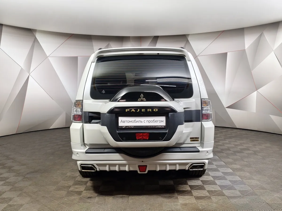 Mitsubishi Pajero 3.8 AT (250 л.с.) Белый в АВИЛОН. Слайд №8