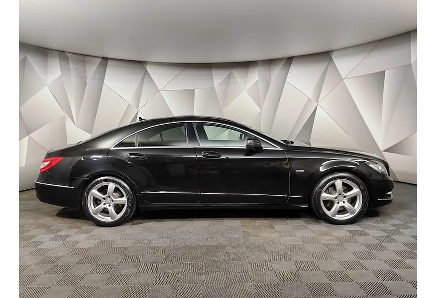 Mercedes-Benz CLS CLS 350 BlueEfficiency 7G-Tronic Plus (306 л.с.) Черный в АВИЛОН. Слайд №6