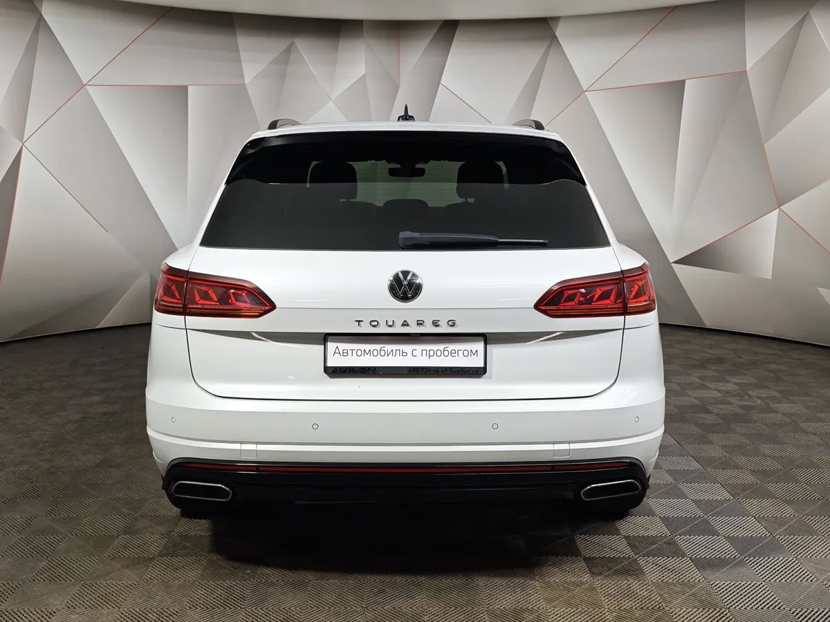 Volkswagen Touareg 3.0 V6 TDI Tiptronic 4Motion (249 л.с.) Exclusive Белый в АВИЛОН. Слайд №8