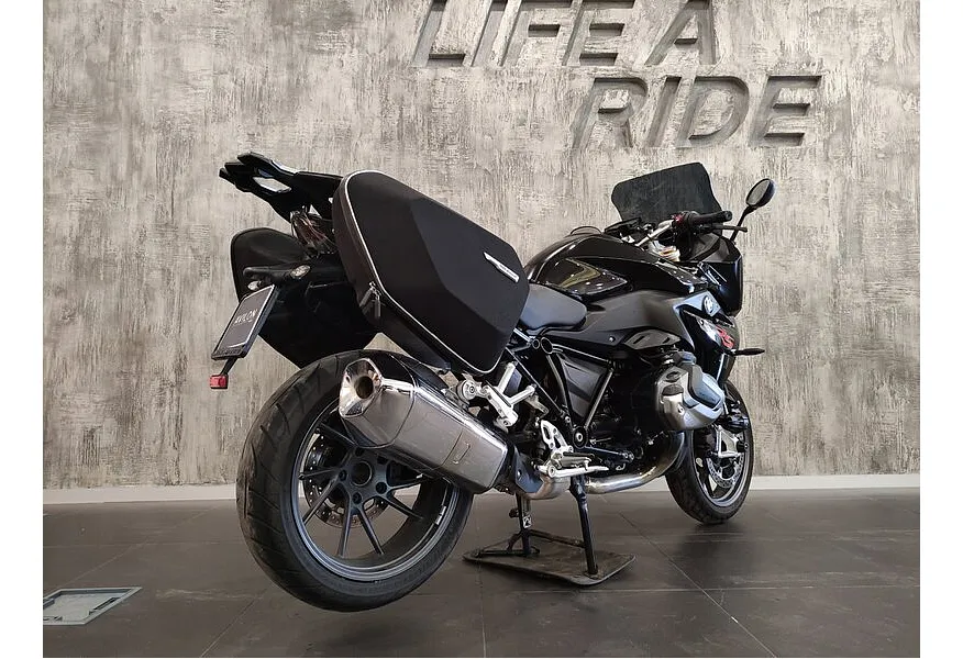 BMW Motorrad R 1250 RS R 1250 RS 1254 см³ (136) 1254 Черный в АВИЛОН. Слайд №6