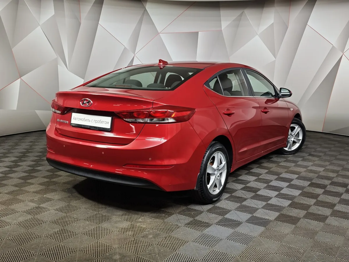 Hyundai Elantra 1.6 AT (128 л.с.) Active Красный в АВИЛОН. Слайд №2