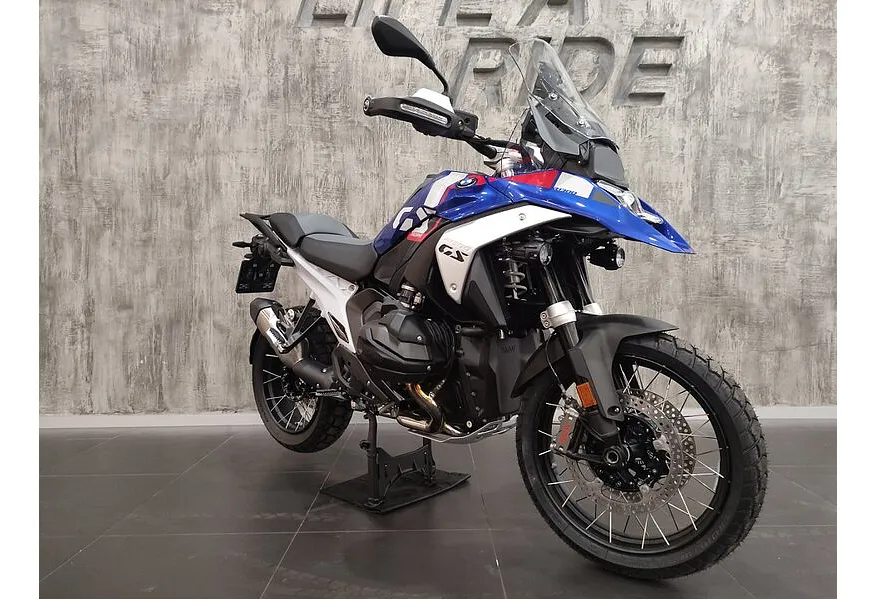 АВИЛОН - BMW Motorrad R 1300 GS R 1300 GS 1300 см³ (145) 1300 Синий - slide 1