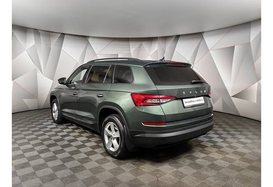 Skoda Kodiaq 1.4 TSI DSG (150 л.с.) Зеленый в АВИЛОН. Слайд №7