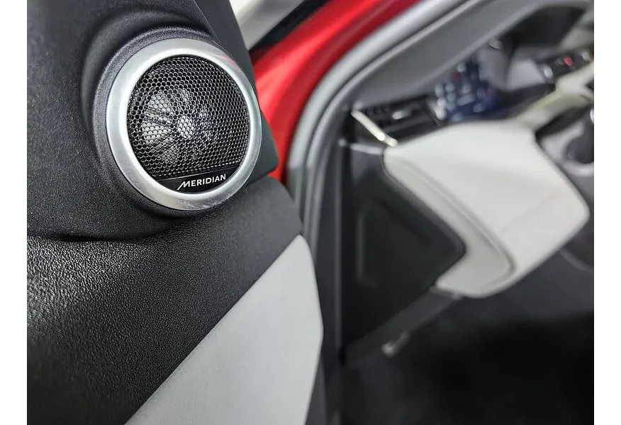 Land Rover Range Rover Evoque D180 AT AWD (180 л.с.) R-DYNAMIC SE Красный в АВИЛОН. Слайд №24