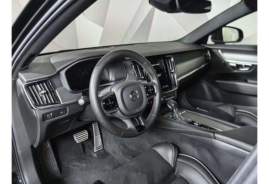 Volvo S90 2.0 T5 Drive-E AT (249 л.с.) R-Design Черный в АВИЛОН. Слайд №19