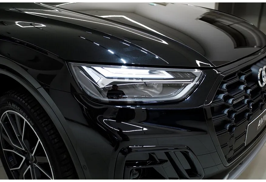 Audi Q5 L 2.0 TFSI S tronic quattro (245 л.с.) Luxury Dynamic Черный в АВИЛОН. Слайд №23