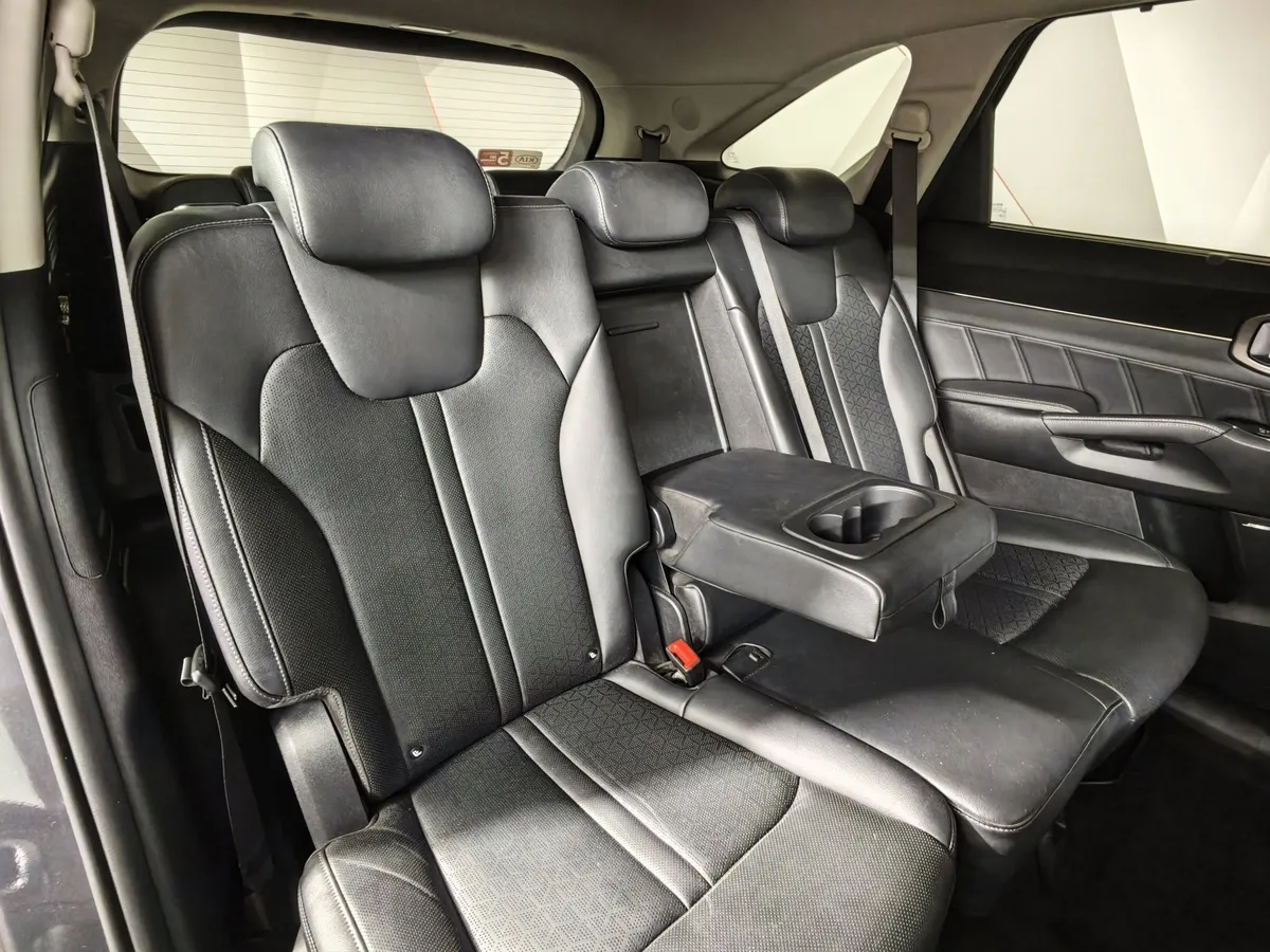 Kia Sorento 2.2 CRDi 4WD DCT (199 л.с.) Prestige Серый в АВИЛОН. Слайд №17