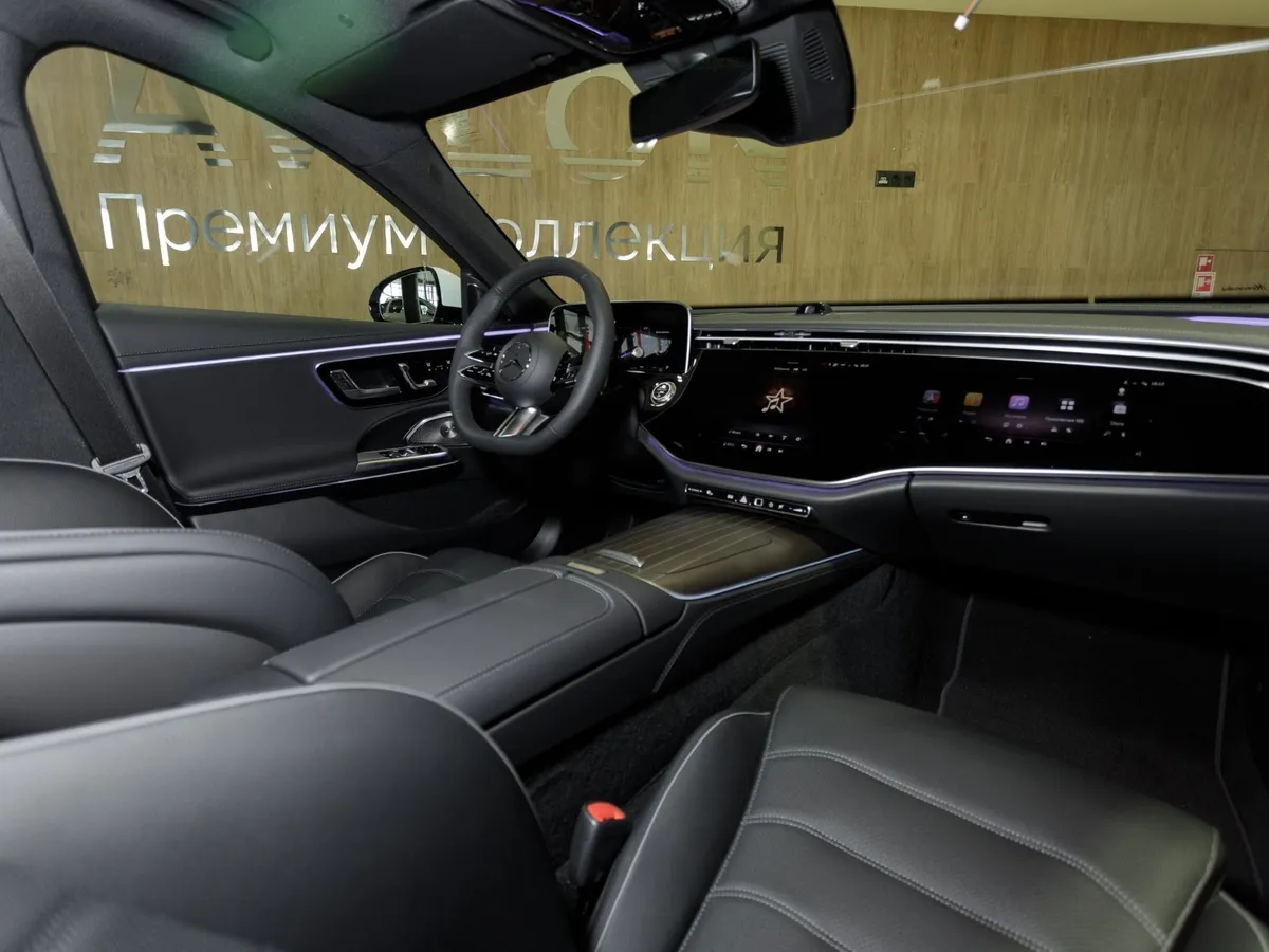 Mercedes-Benz E-Класс E 300 4MATIC (258 л.с.) Белый в АВИЛОН. Слайд №7