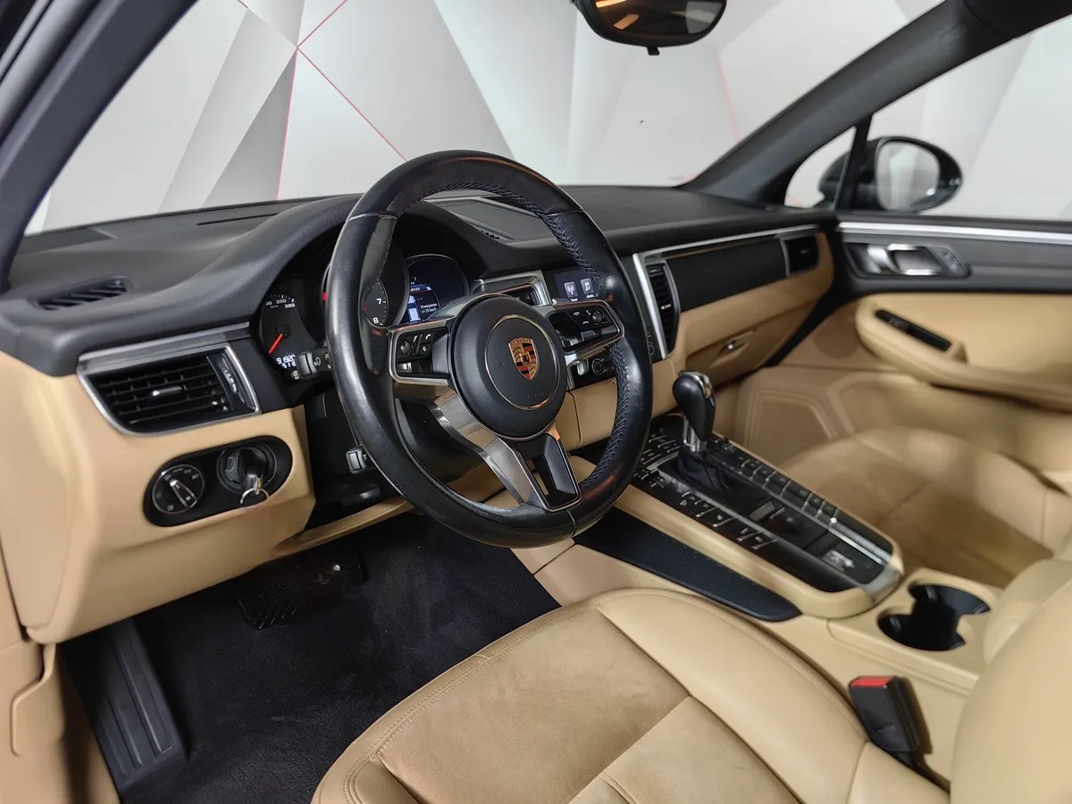 Porsche Macan 2.0 PDK AWD (252 л.с.) Серый в АВИЛОН. Слайд №19