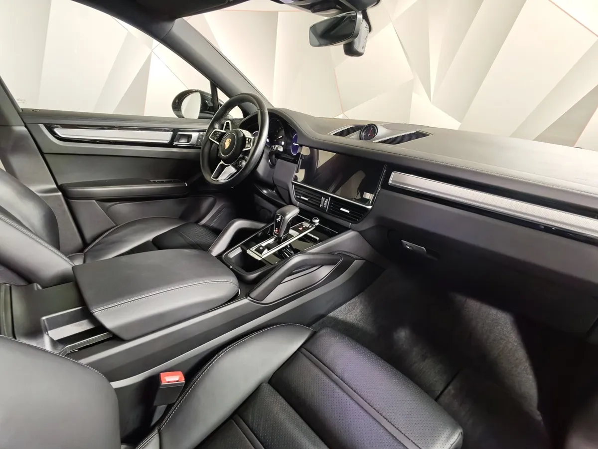 Porsche Cayenne Coupe 3.0 Tiptronic AWD (340 л.с.) Черный в АВИЛОН. Слайд №13