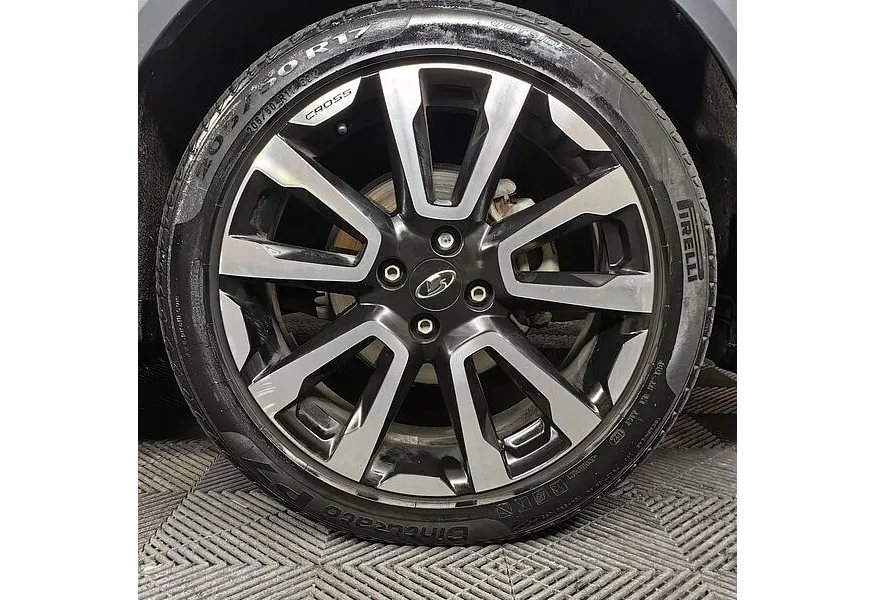 LIVE. Слайд №16