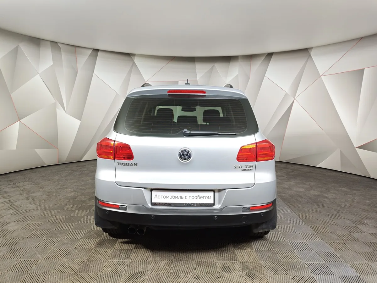 Volkswagen Tiguan 2.0 TSI 4Motion AT (180 л.с.) Sport&Style Серебристый в АВИЛОН. Слайд №8