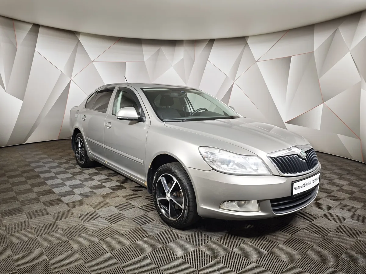 Skoda Octavia 1.6 Tiptronic (102 л.с.) Серый в АВИЛОН. Слайд №3
