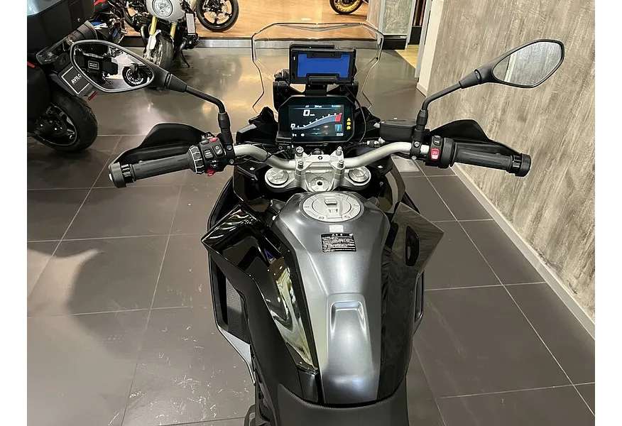 BMW Motorrad F 900 XR F 900 XR 895 см³ 895 Черный в АВИЛОН. Слайд №10