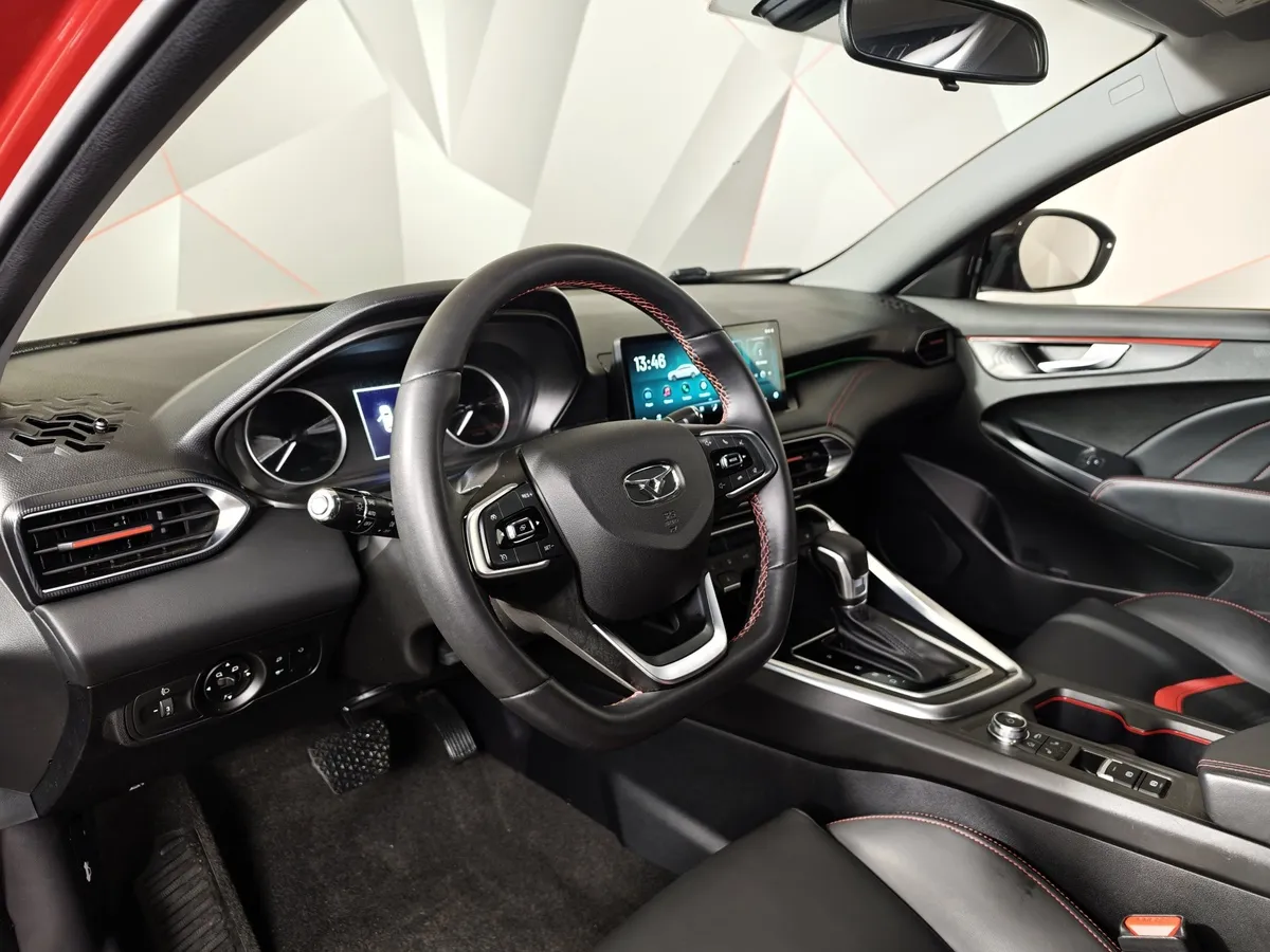 Kaiyi E5 1.5 CVT 2WD (147 л.с.) Luxury Красный в АВИЛОН. Слайд №19
