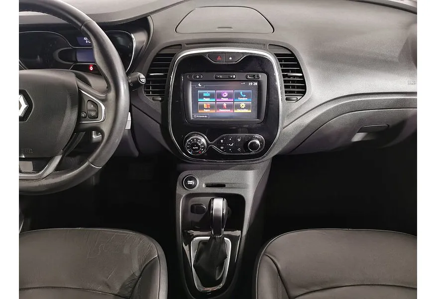 Renault Kaptur 2.0 AT AWD (143 л.с.) Черный в АВИЛОН. Слайд №14