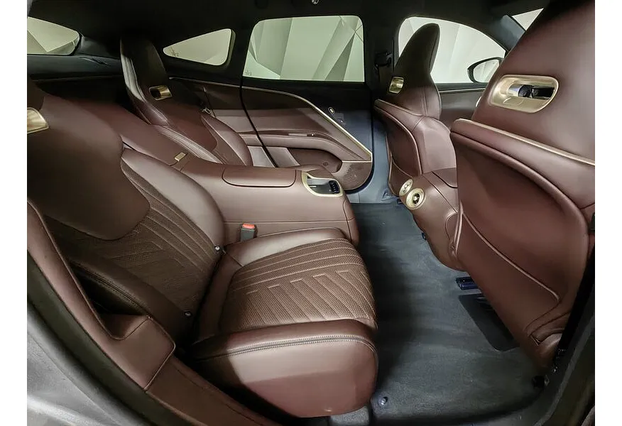 Avatr 11 Long Range Dual Motor AT 4WD (309 л.с.)  Luxury Edition  Серый в АВИЛОН. Слайд №15