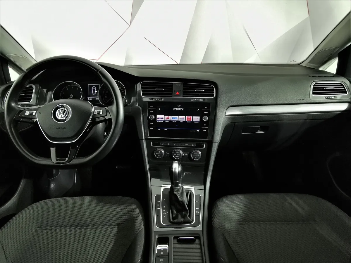 Volkswagen Golf 1.5 TSI DSG (130 л.с.) Черный в АВИЛОН. Слайд №13