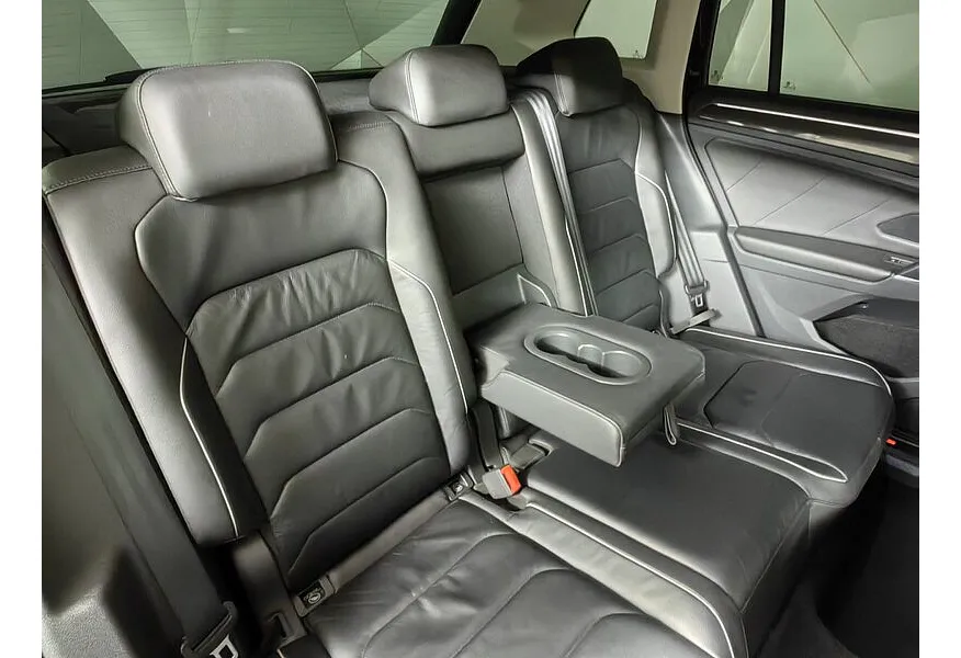 Volkswagen Tiguan 2.0 TSI 4Motion DSG (180 л.с.) Highline Черный в АВИЛОН. Слайд №16