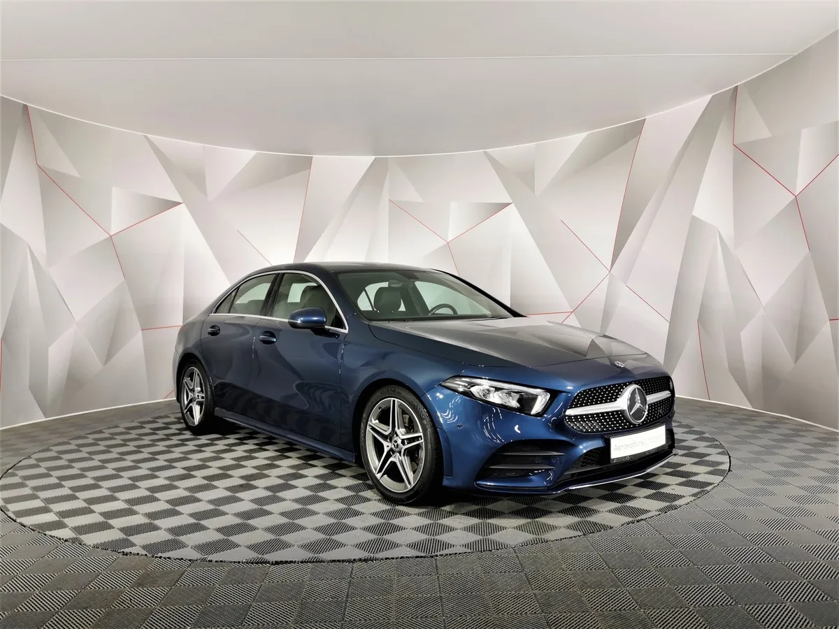 Mercedes-Benz A-Класс A 200 7G-DCT (150 л.с.) Sport Синий в АВИЛОН. Слайд №3