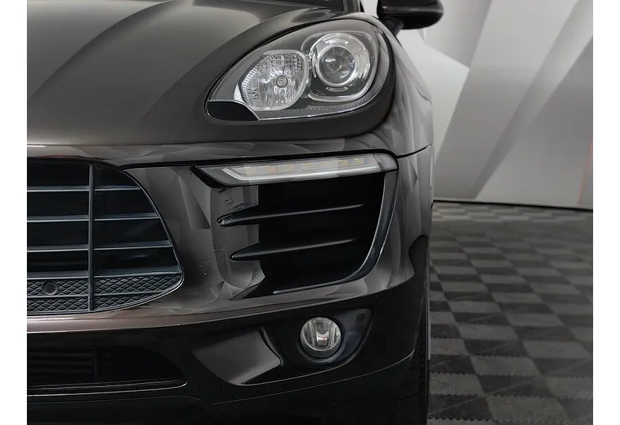 Porsche Macan 2.0 PDK AWD (252 л.с.) Коричневый в АВИЛОН. Слайд №10