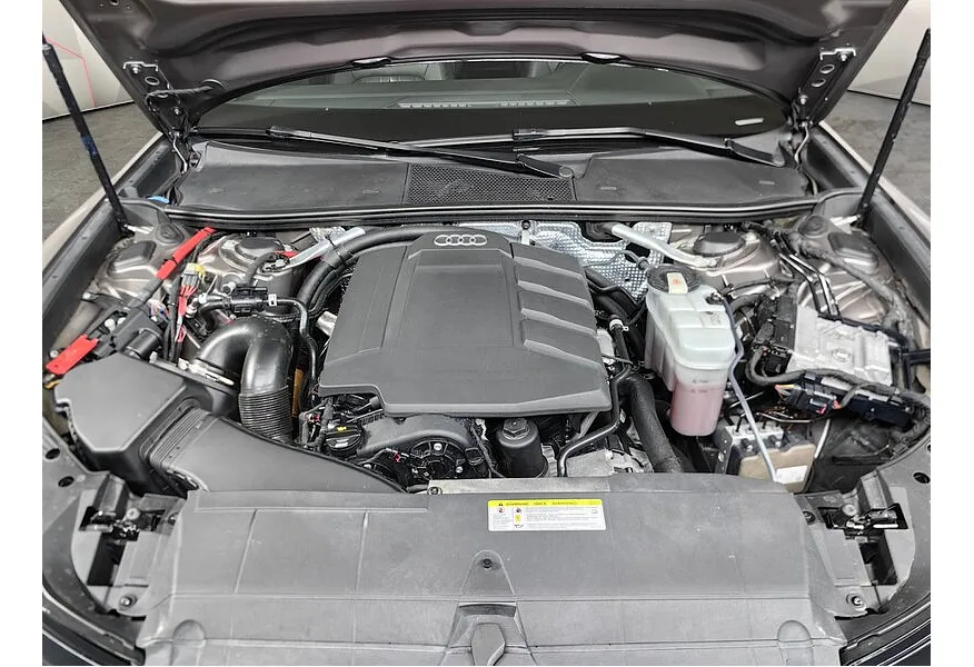 Audi A6 45 TFSI quattro S tronic (245 л.с.) Коричневый в АВИЛОН. Слайд №11