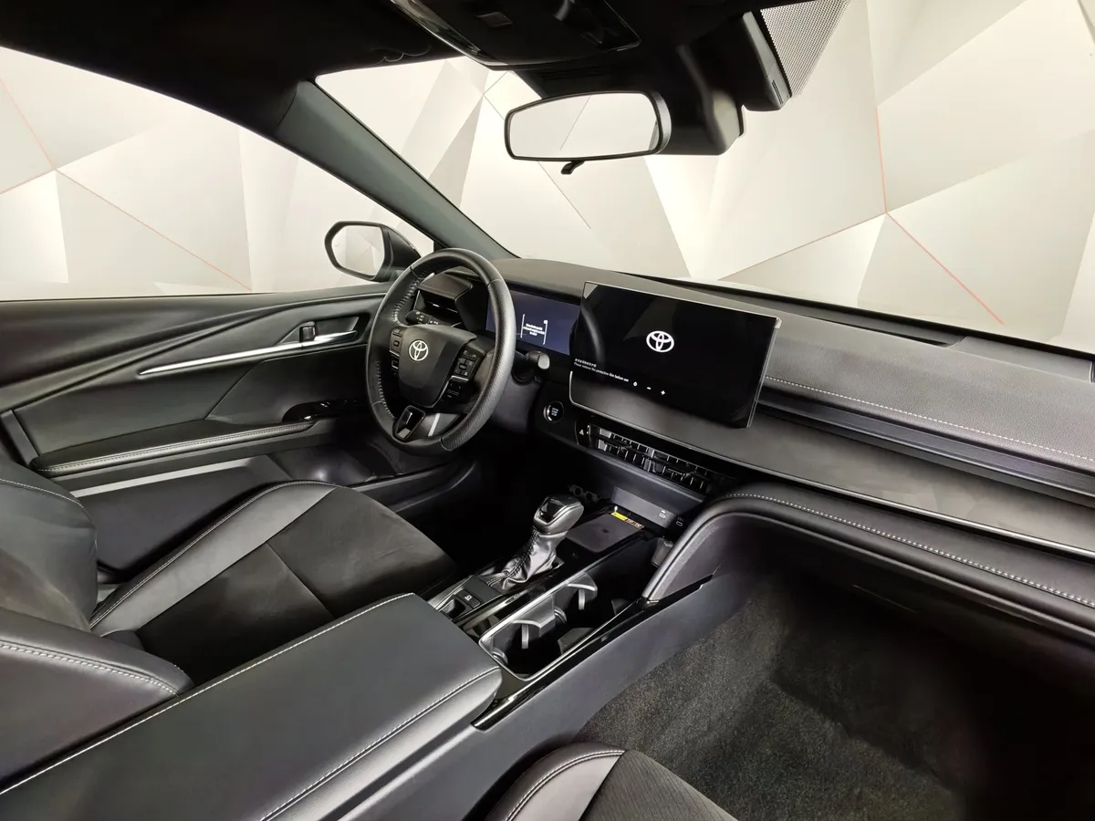 Toyota Camry 2.0 AT (173 л.с.) Sport в АВИЛОН. Слайд №13