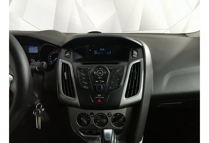 АВИЛОН - Ford Focus 1.6 Ti-VCT PowerShift (105 л.с.) Trend Белый - slide 8