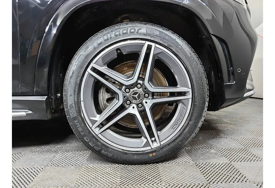 Mercedes-Benz GLS 450 9G-TRONIC 4Matic (367 л.с.) Premium Plus (Локальная сборка) Черный в АВИЛОН. Слайд №9