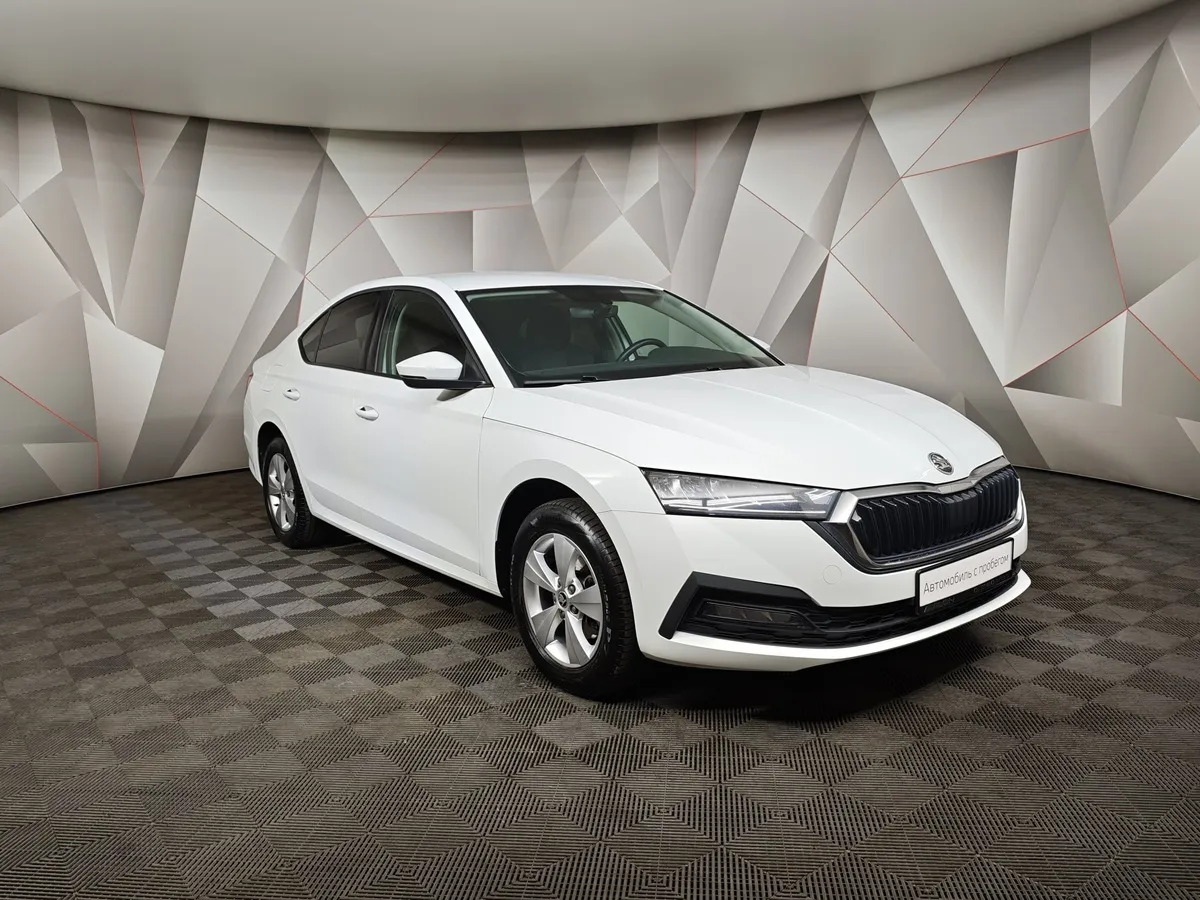 Skoda Octavia 1.4 AT FWD (150 л.с.) Белый в АВИЛОН. Слайд №3
