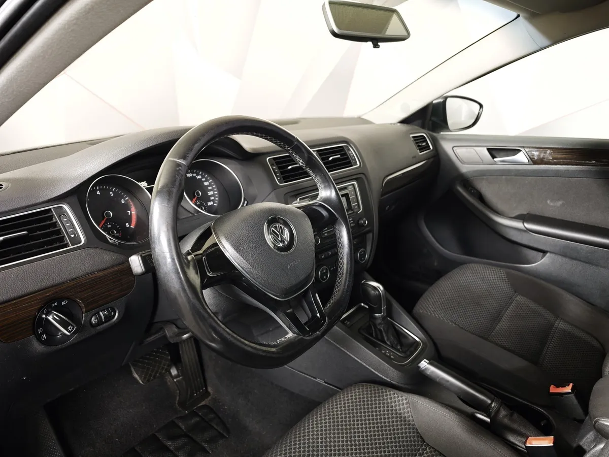 Volkswagen Jetta 1.6 AT (105 л.с.) Comfortline Серый в АВИЛОН. Слайд №18