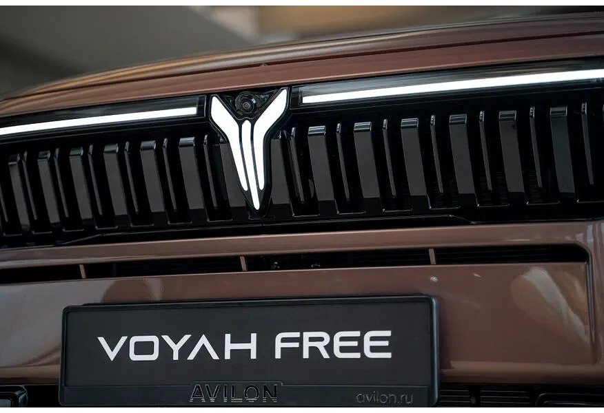 Voyah Free EVR 1.5 AT AWD (489 л.с.) Коричневый в АВИЛОН. Слайд №5